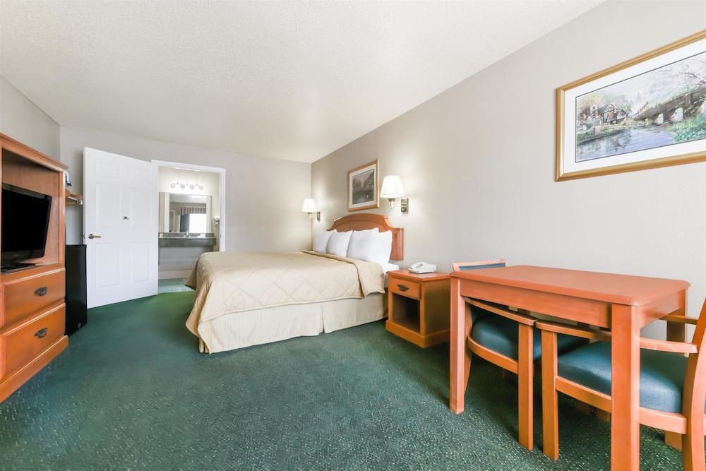 Days Inn By Wyndham Granbury Buitenkant foto